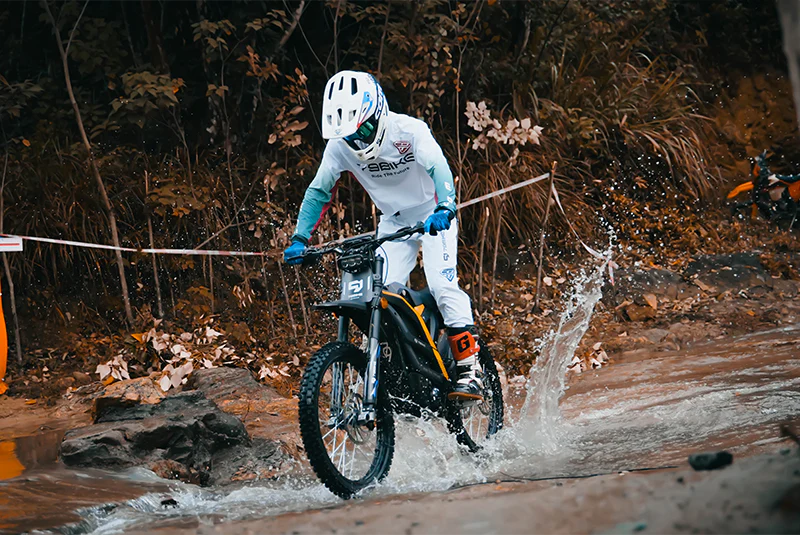 79Bikes Falcon Pro - Black